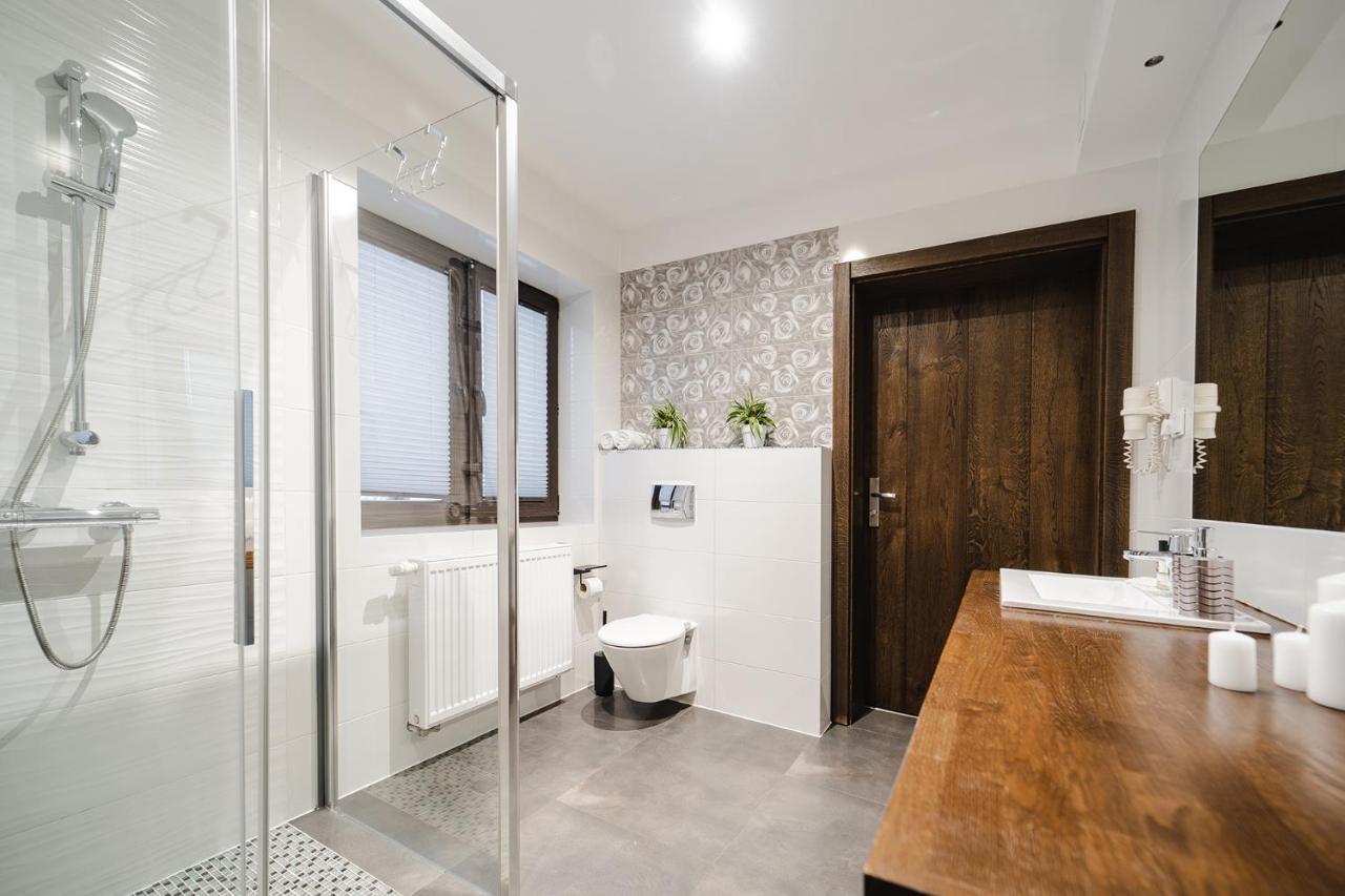 Ijg Imperial Apartamenty Krupowki Закопане Экстерьер фото