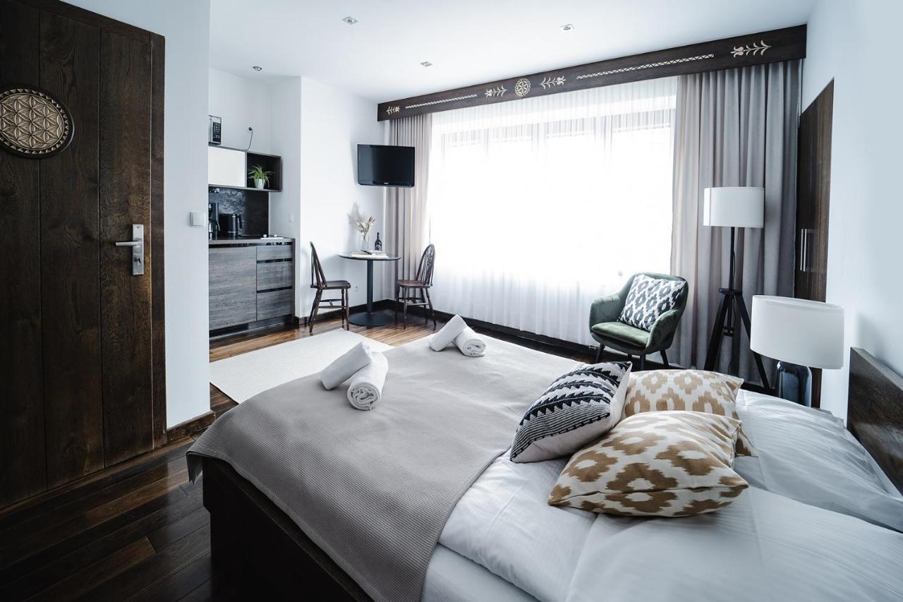 Ijg Imperial Apartamenty Krupowki Закопане Экстерьер фото